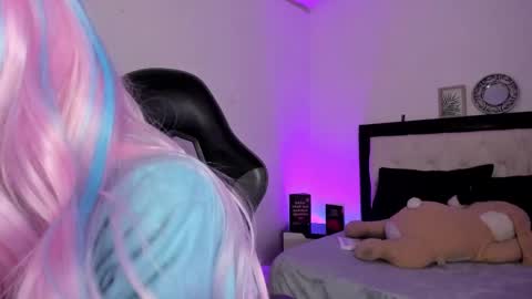 Barbie... online show from December 4, 4:55 am