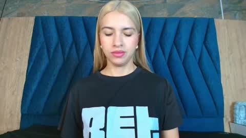 barbiie_98 online show from September 19, 12:06 pm