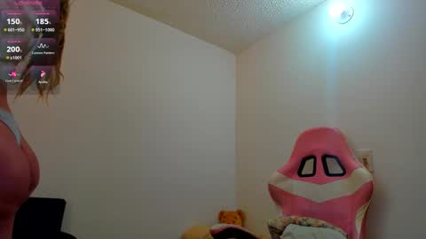 Snapshot of barby_cute chatting on October 15, 3:01 pm Barby Cute only fans online show from October 15, 3:01 pm