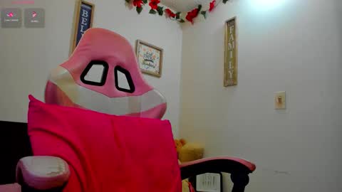 Snapshot of barby_cute chatting on November 18, 4:22 pm Barby Cute only fans online show from November 18, 4:22 pm