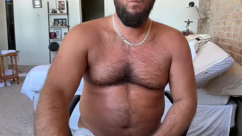 Snapshot of barebackheat chatting on June 15, 4:09 pm Barebackheat online show from June 15, 4:09 pm