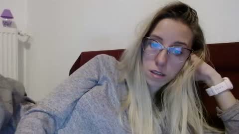 Lena online show from June 13, 6:50 pm