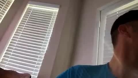 barniemay1 online show from April 15, 7:10 pm