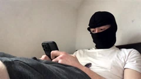 Snapshot of baron449720 chatting on February 2, 11:53 am baron449720 online show from February 2, 11:53 am