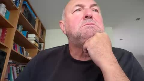 bartvel online show from May 13, 11:07 am