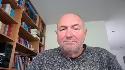 bartvel online show from May 15, 9:27 am