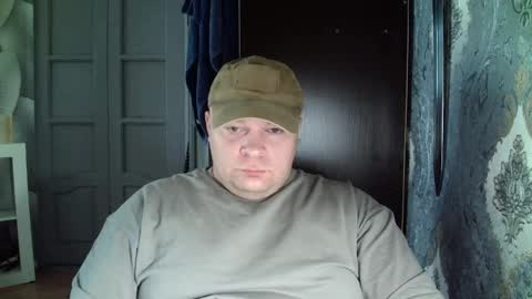 Snapshot of basi_look chatting on February 18, 8:27 am basi_look online show from February 18, 8:27 am