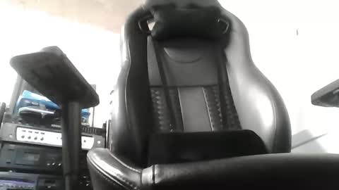 basskep online show from April 9, 12:32 pm