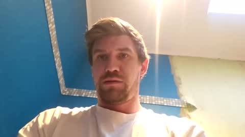 basteleus1 online show from January 13, 3:39 pm