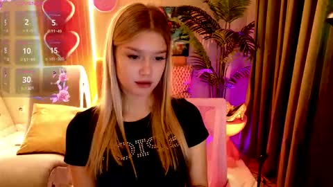 Snapshot of battymelody chatting on March 4, 1:17 pm atty online show from March 4, 1:17 pm