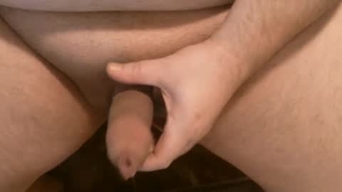 Snapshot of baumi85 chatting on February 18, 9:43 am baumi85 online show from February 18, 9:43 am