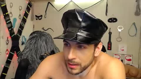 Bayron Rodriguez online show from February 8, 2:15 am