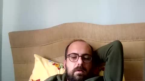 Snapshot of bayto chatting on September 27, 9:14 am bayto online show from September 27, 9:14 am