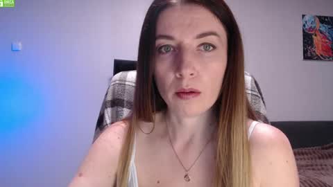 Snapshot of bb__bonami_ chatting on May 11, 11:27 am bb__bonami_ online show from May 11, 11:27 am