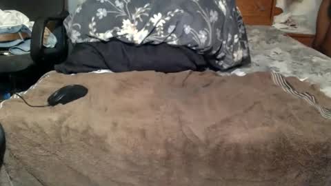 bbc_joyboi online show from October 19, 10:27 am