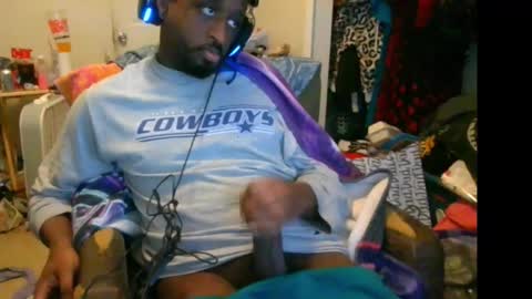 rocker n queen online show from January 15, 2:54 pm