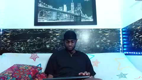 Snapshot of bbc_stallionn chatting on October 1, 3:12 am Andrew online show from October 1, 3:12 am