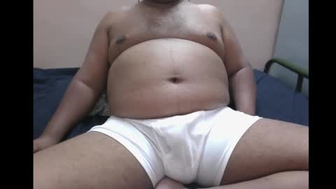 Snapshot of bbcsmith27 chatting on October 23, 8:02 am smith online show from October 23, 8:02 am