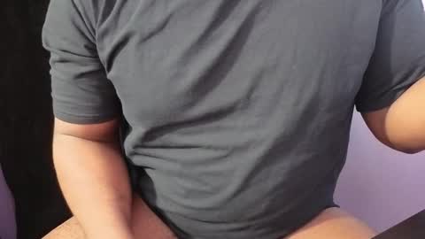 Snapshot of bbcthomas123112 chatting on February 9, 8:02 pm bbcthomas123112 online show from February 9, 8:02 pm