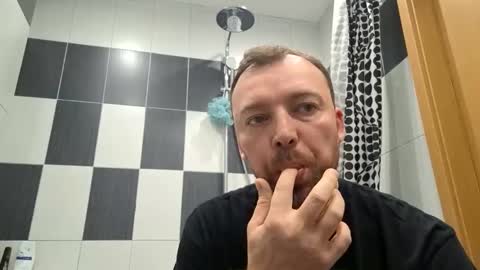 Snapshot of bbd4fun chatting on January 21, 6:22 am Bbd4fun online show from January 21, 6:22 am