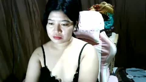 Snapshot of bbflower29 chatting on May 20, 7:25 am bbflower29 online show from May 20, 7:25 am