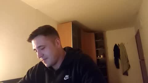 Snapshot of bbnamelezz chatting on March 11, 9:32 pm BB Namelezz online show from March 11, 9:32 pm