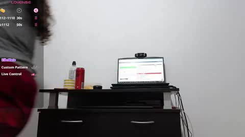 Emma online show from November 21, 3:00 pm