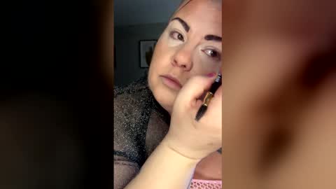 Desire online show from April 28, 2:33 pm