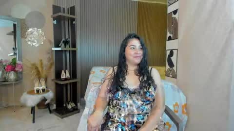 bbwluxurymuse online show from May 2, 2:11 pm