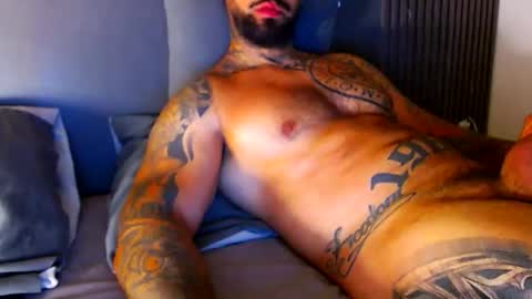 bby044 online show from March 30, 10:49 am