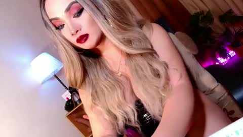 bby_lexielore69 online show from November 26, 12:00 am