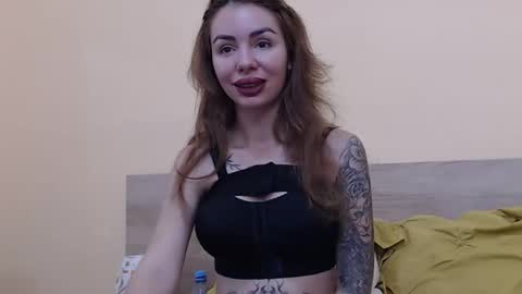 Melissa online show from October 16, 7:53 am