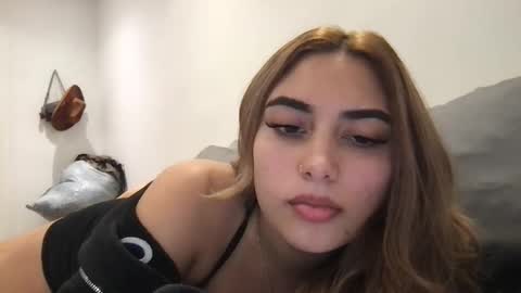 bbypiamia online show from December 16, 12:59 am