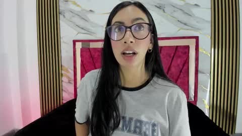 daniela villamizar online show from October 1, 1:39 pm