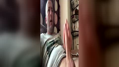Snapshot of bdrvmark21 chatting on June 26, 3:11 am bdrvmark21 online show from June 26, 3:11 am