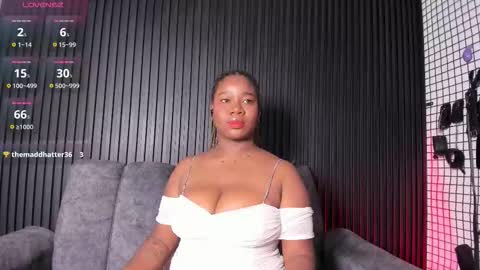 Snapshot of bdsm_ebony chatting on February 25, 7:12 pm Tanisha online show from February 25, 7:12 pm