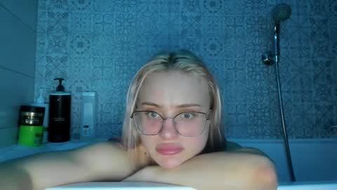 Summer BABY online show from December 22, 8:03 pm