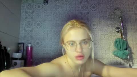 Summer BABY online show from March 12, 8:10 pm