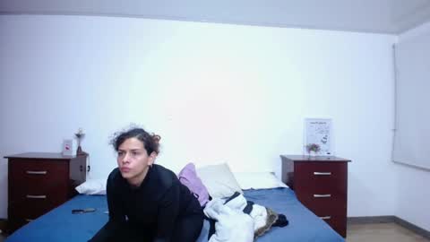 Sara  Juan online show from November 4, 2:21 am