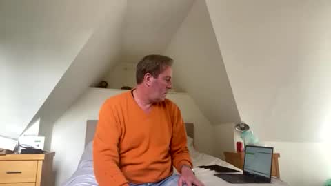 Beachlover39 online show from February 22, 1:20 pm