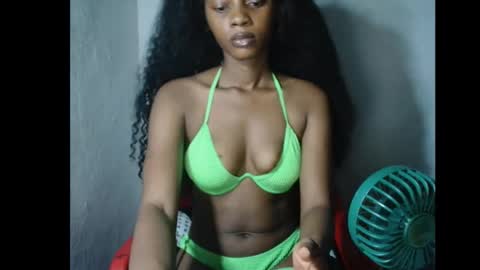 beakimber50 online show from March 4, 9:54 pm