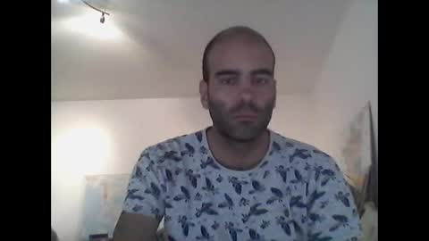 Snapshot of bear14250949 chatting on September 27, 9:36 am bear14250949 online show from September 27, 9:36 am