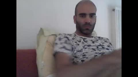 Snapshot of bear14250949 chatting on October 22, 10:59 am bear14250949 online show from October 22, 10:59 am