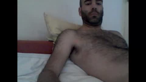 Snapshot of bear14250949 chatting on October 25, 9:06 am bear14250949 online show from October 25, 9:06 am
