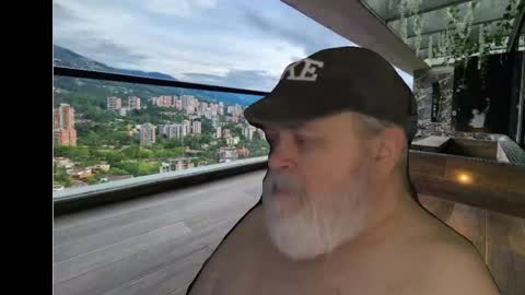 Dookie online show from December 8, 10:57 pm