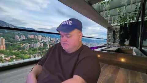 Dookie online show from January 6, 5:38 pm