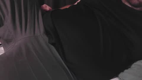 Snapshot of bear_man_oi chatting on December 15, 8:41 am bear_man_oi online show from December 15, 8:41 am