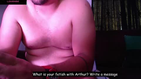 Arthur online show from October 4, 8:07 pm