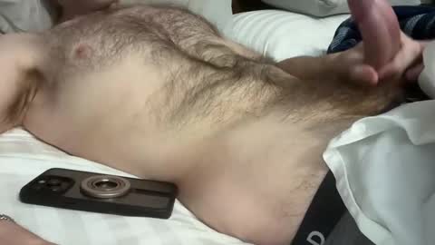 Snapshot of bearcum55744 chatting on May 14, 11:55 pm bearcum55744 online show from May 14, 11:55 pm