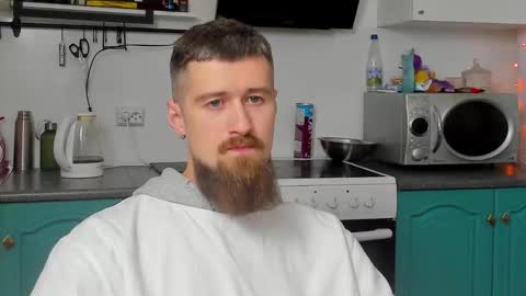 Zeus online show from October 12, 12:20 am